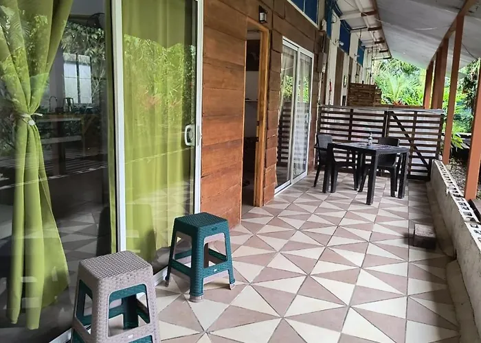 Faro 13 Casina Con Terraza 4 Personas De Puerto Viejo